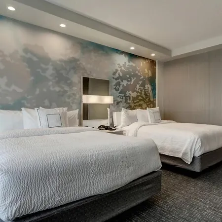 Courtyard By Marriott Deptford Hotel Almonesson Exterior photo