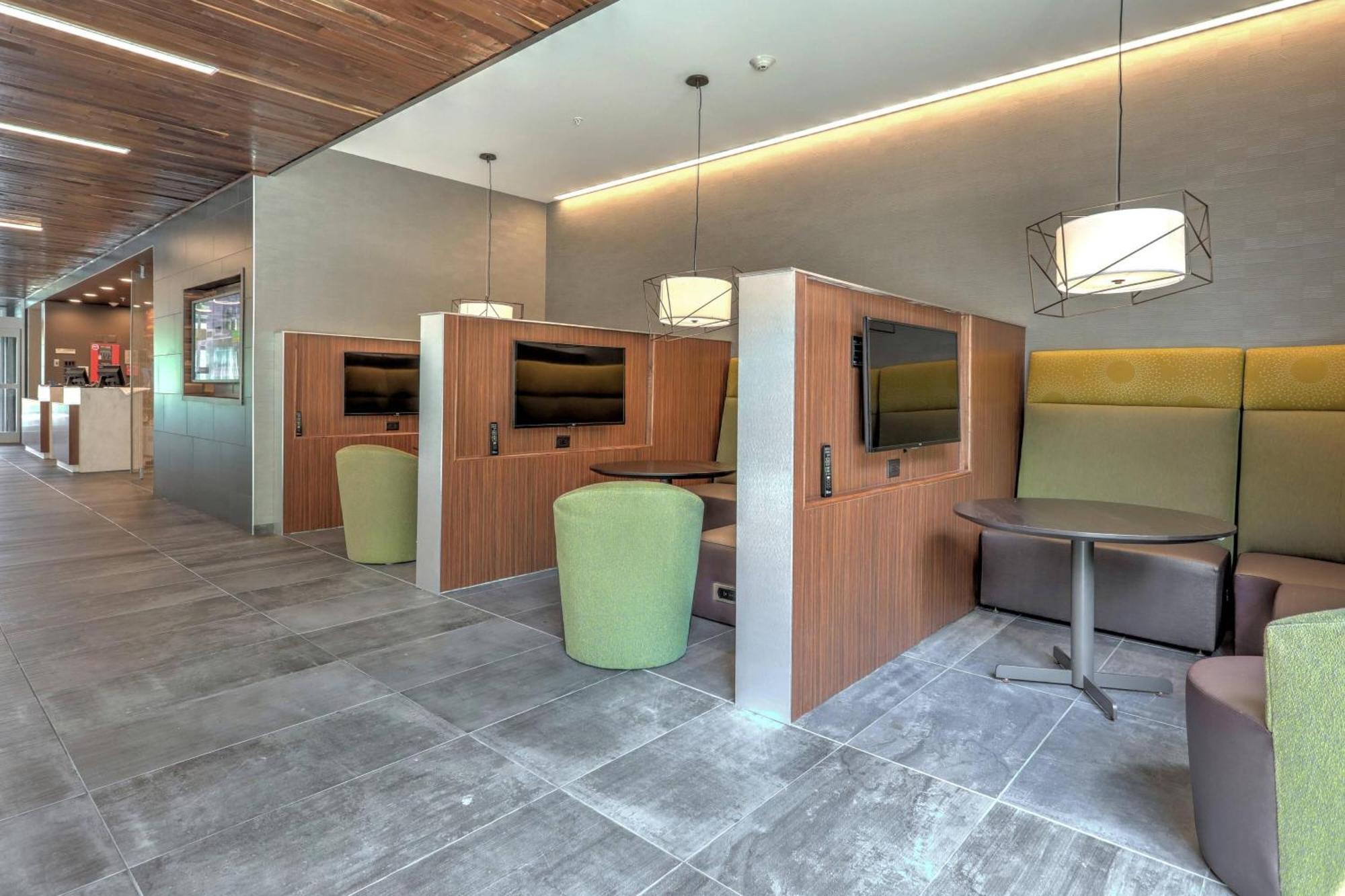 Courtyard By Marriott Deptford Hotel Almonesson