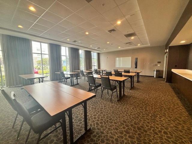 Hotel Courtyard By Marriott Deptford Almonesson