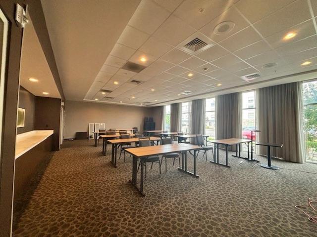 Hotel Courtyard By Marriott Deptford 3*